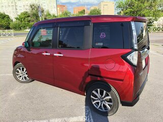 2019 Toyota Tank I, красный, 1390000 рублей, вид 4