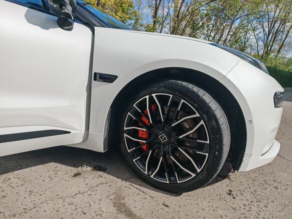 2023 Zeekr 001 100 kWh I, белый, 5100000 рублей - вид 10