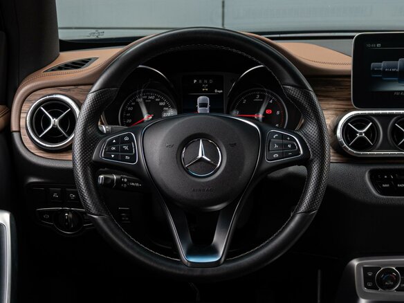 2018 Mercedes-Benz X-Класс 250 d I, чёрный, 4420000 рублей - вид 22