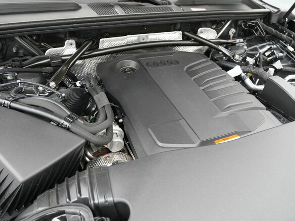 2025 Audi Q5 40 TDI III (GU), серый, 8060000 рублей - вид 26