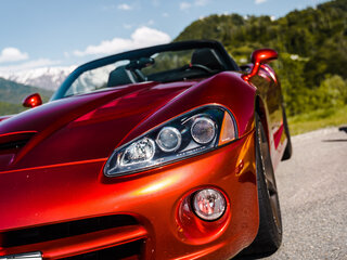 2009 Dodge Viper SRT-10 IV, красный, 12250000 рублей, вид 3