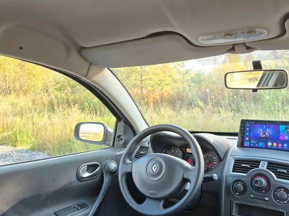 2006 Renault Megane II Рестайлинг, бежевый - вид 9