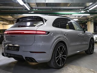 2025 Porsche Cayenne III Рестайлинг, серый, 17350000 рублей, вид 5