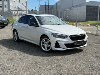 2022 BMW 1 серии 120i III (F52) Рестайлинг, белый, 2100000 рублей, вид 1