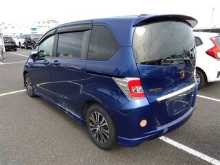 2015 Honda Freed I Рестайлинг 2, синий, 1240000 рублей, вид 3
