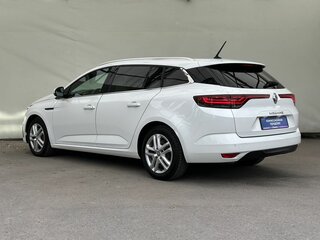 2020 Renault Megane IV Рестайлинг, белый, 1650000 рублей, вид 5