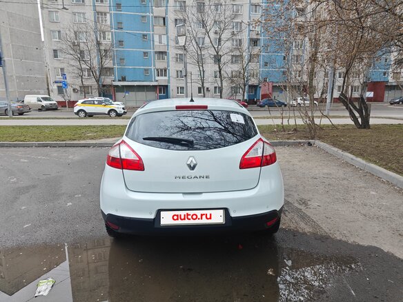 2014 Renault Megane III Рестайлинг 2, белый, 650000 рублей - вид 4