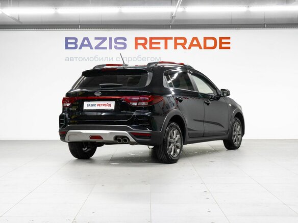 2021 Kia Rio X IV Рестайлинг, чёрный, 1870000 рублей - вид 4