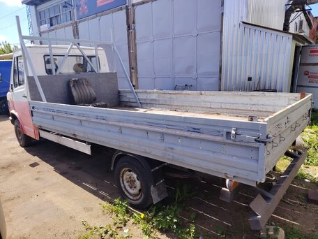 1988 Mercedes-Benz T1, белый, 480000 рублей, вид 5