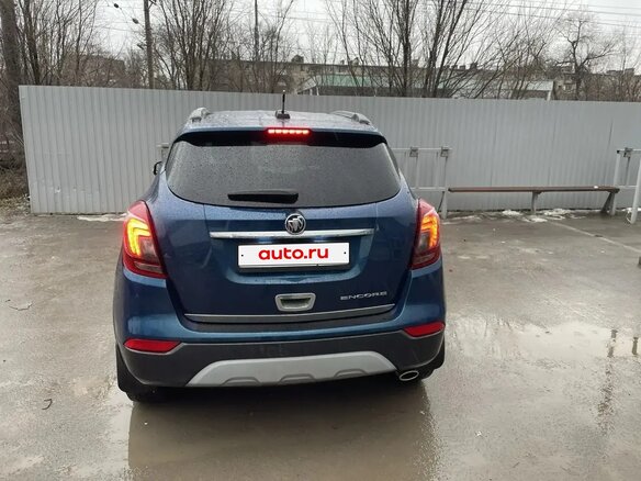 2019 Buick Encore I Рестайлинг, синий, 1390000 рублей - вид 2