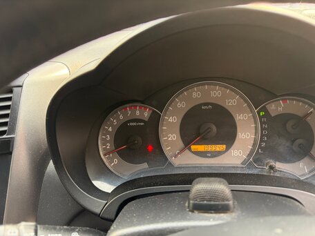 2005 Toyota Caldina III Рестайлинг, чёрный, 510000 рублей, вид 4