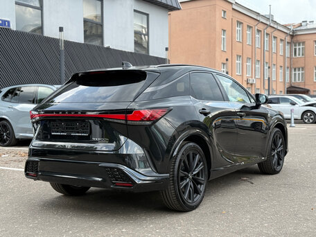 2026 Lexus RX 500h V, чёрный, 12140000 рублей, вид 4
