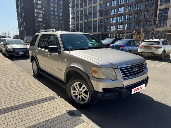 2007 Ford Explorer IV, серебристый, 1350000 рублей - вид 13