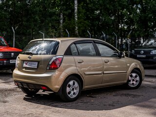 2010 Kia Rio II Рестайлинг, бежевый, 597000 рублей, вид 2