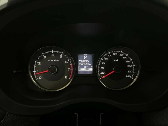 2013 Subaru Forester IV, серебристый, 1550000 рублей - вид 13