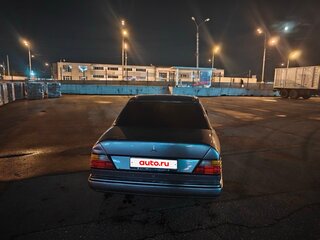 1991 Mercedes-Benz W124 230, серый, 160000 рублей, вид 5