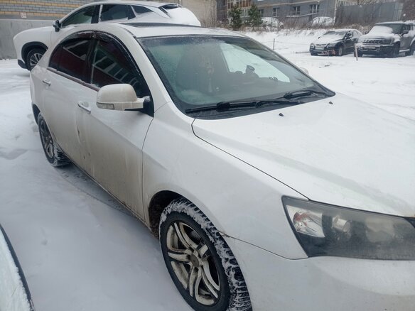 2013 Geely Emgrand EC7, белый, 310000 рублей - вид 1