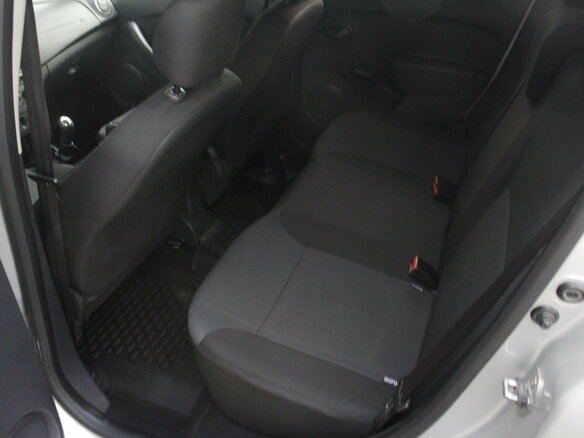 2015 Renault Logan II, серый, 745000 рублей - вид 14