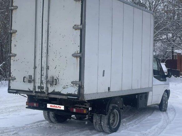 2010 Ford Transit, белый, 950000 рублей - вид 3
