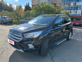 2017 Ford Kuga II Рестайлинг, чёрный, 1800000 рублей, вид 1