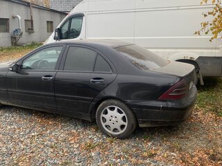 2002 Mercedes-Benz C-Класс 220 II (W203), чёрный, 400000 рублей, вид 4