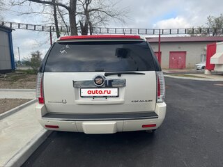 2011 Cadillac Escalade III, белый, 1500000 рублей, вид 4