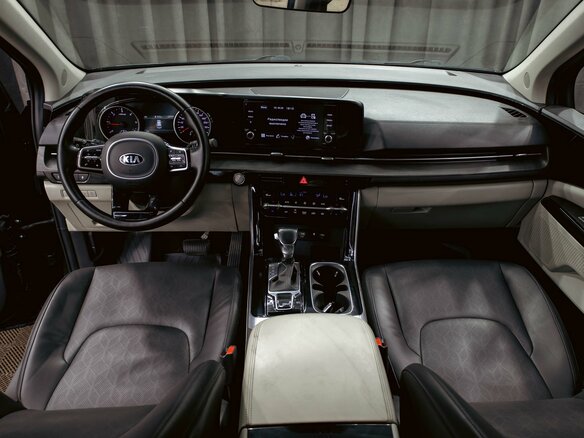 2021 Kia Carnival IV, чёрный, 2995000 рублей - вид 16