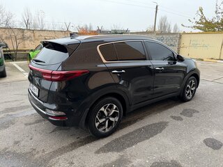2019 Kia Sportage IV Рестайлинг, чёрный, 1500000 рублей, вид 5