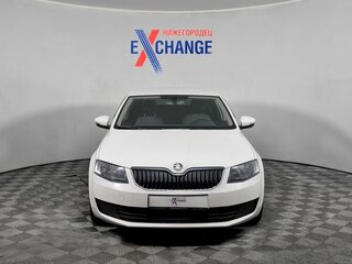 2014 Skoda Octavia III (A7), белый, 899000 рублей, вид 2
