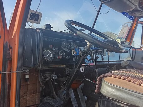 1987 КамАЗ 5511, оранжевый, 850000 рублей, вид 5
