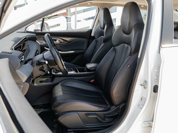 2023 BAIC U5 Plus, белый - вид 9
