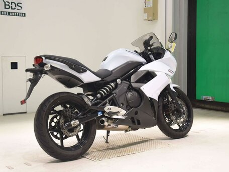 2010 Kawasaki ER-6F (Ninja 650R), белый, 449000 рублей, вид 5