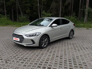 2016 Hyundai Elantra VI (AD), серебристый, 1170000 рублей, вид 1