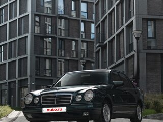 1997 Mercedes-Benz E-Класс 230 II (W210, S210), зелёный, 835000 рублей, вид 2