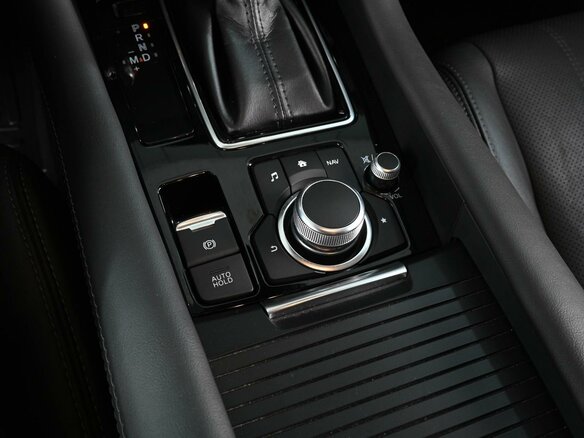 2023 Mazda 6 Atenza III (GJ) Рестайлинг 2, белый, 2999000 рублей - вид 16