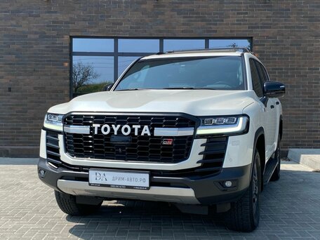 Toyota Land Cruiser 300 Series