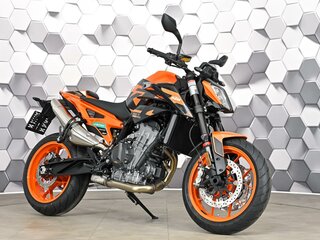 KTM 890 Duke