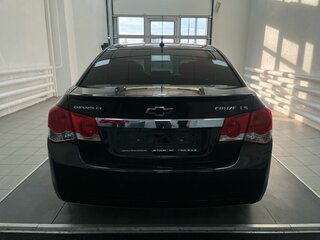 2010 Chevrolet Cruze I, чёрный, 645000 рублей, вид 5