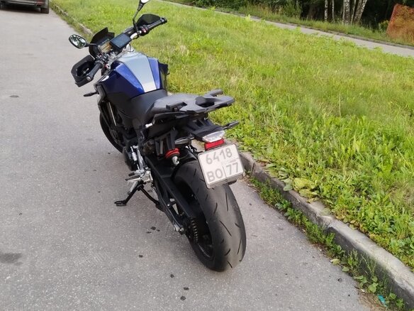 2021 BMW F 900 R, синий, 850000 рублей - вид 2