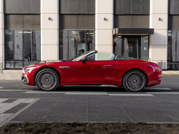 2026 Mercedes-Benz Maybach SL SL 680, пурпурный, 33990000 рублей - вид 6