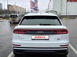 2021 Audi Q8 55 TFSI I (4M), белый, 9500000 рублей, вид 4