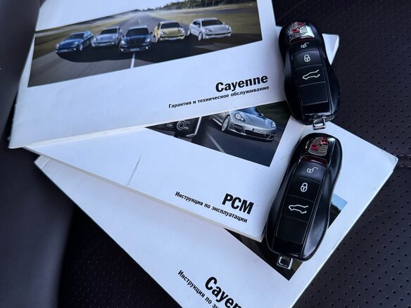 2011 Porsche Cayenne Diesel II (958), белый, 2200000 рублей - вид 21