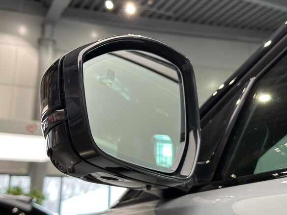 2025 Land Rover Range Rover Velar I Рестайлинг, серый, 9090000 рублей - вид 6
