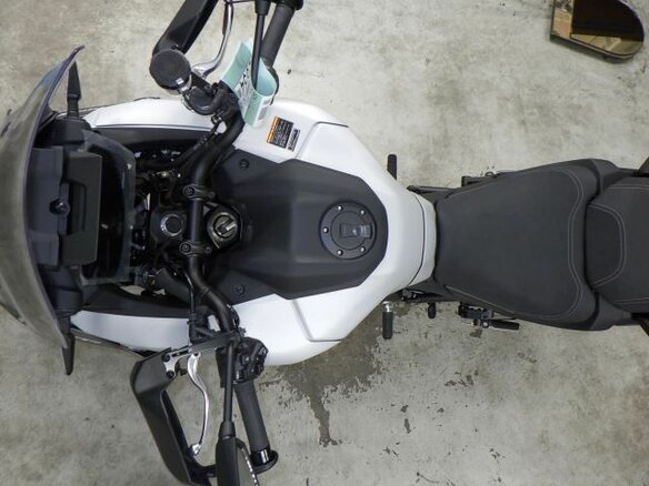 2026 Yamaha Tracer 9, серый, 1600000 рублей - вид 8