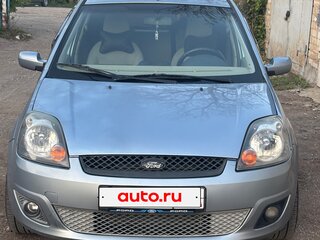 2007 Ford Fiesta Mk5, серый, 295000 рублей, вид 1