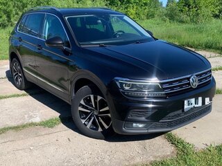 2019 Volkswagen Tiguan II, чёрный, 2350000 рублей, вид 2