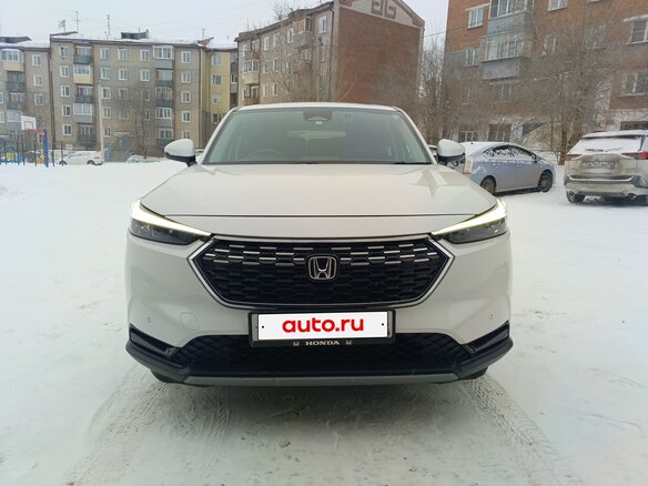 2021 Honda Vezel II, белый, 2350000 рублей - вид 1