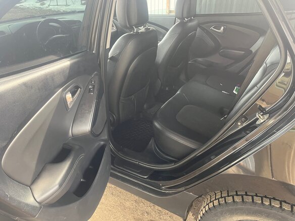 2010 Hyundai ix35 I, чёрный, 1000000 рублей - вид 14