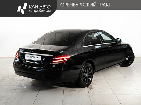 2020 Mercedes-Benz E-Класс 200 d V (W213, S213, C238), чёрный, 2648000 рублей, вид 3