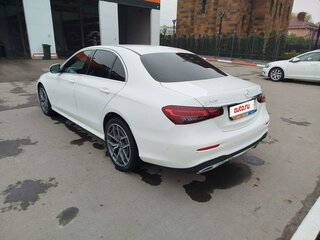 2021 Mercedes-Benz E-Класс 200 V (W213, S213, C238) Рестайлинг, белый, 3782500 рублей, вид 4